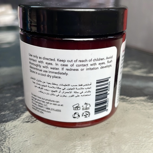 RG Cosmetics Patua Mask - Picture 2 of 3